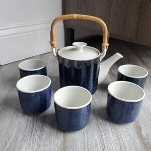 Vintage Japanese 6 Piece Tea Set Ceramic Blue and White Teapot and Cups